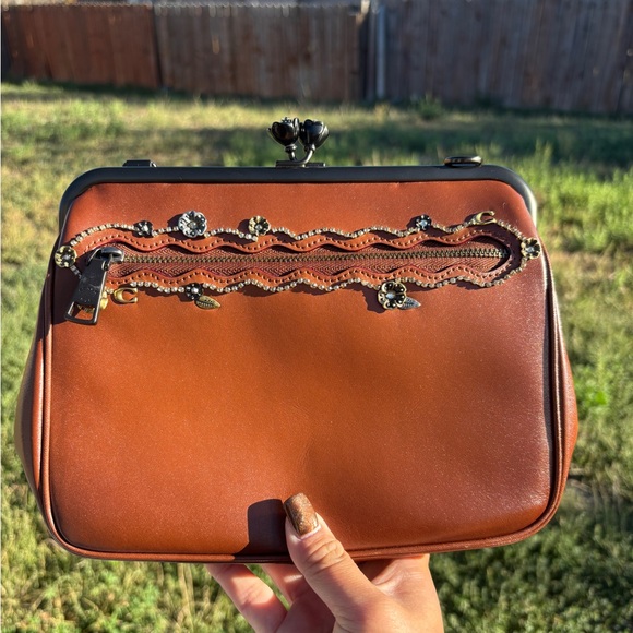 COACH 1941 CHRYSTAL EMBELLISHED KISSLOCK BAG IN COLOR BURNISH AMBER - Picture 1 of 14